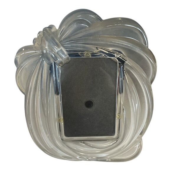 90s Mikasa Love Knot Glass Picture Frame – Holds 4x6 Photo - Picture 1 of 4